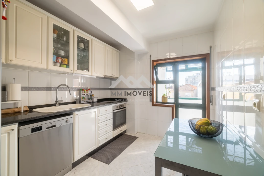 Apartamento T2 para Venda em Aldoar, Foz do Douro e Nevogilde Foto 7