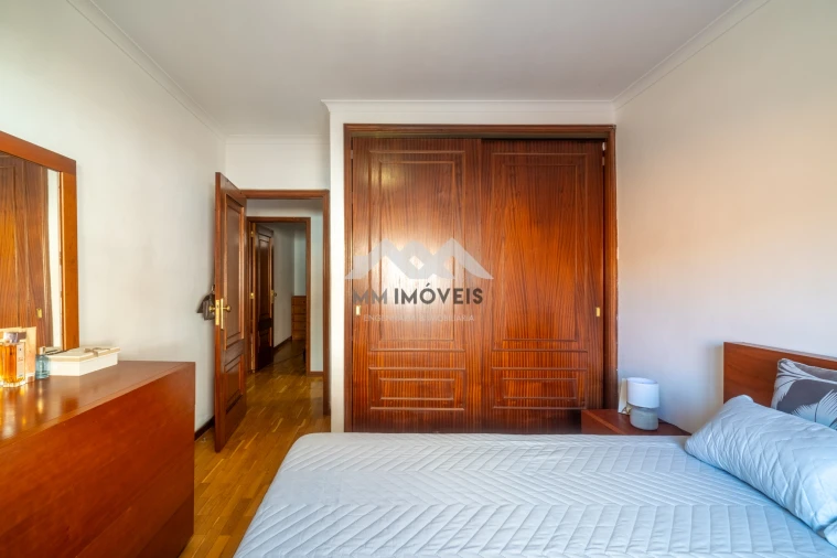 Apartamento T2 para Venda em Aldoar, Foz do Douro e Nevogilde Foto 10