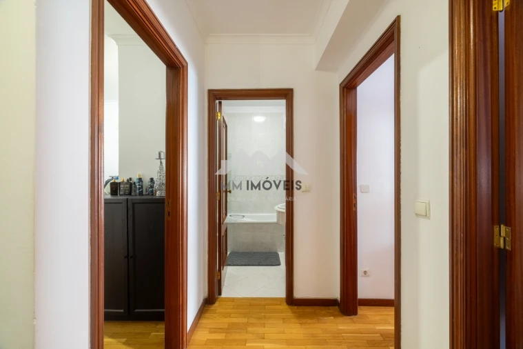 Apartamento T2 para Venda em Aldoar, Foz do Douro e Nevogilde Foto 14