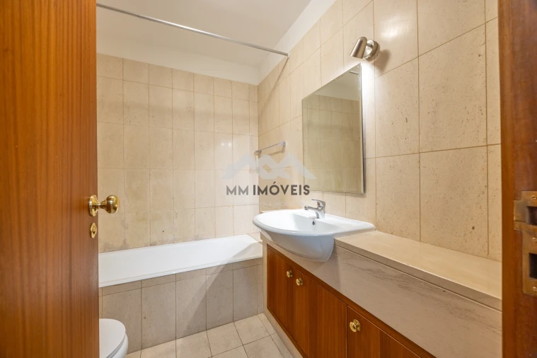 Apartamento T1 para Arrendamento em Matosinhos e Leça da Palmeira Foto 13