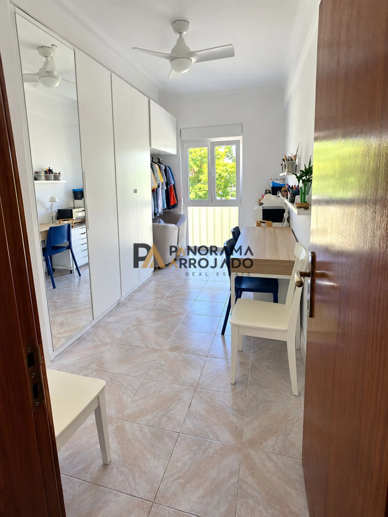 Apartamento T3 para Venda em Quinta do Conde Foto 16