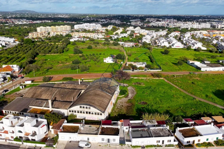 Terreno para Venda em Quelfes Foto 18