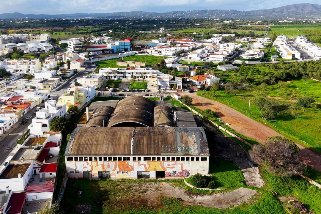 Terreno para Venda em Quelfes Foto 27
