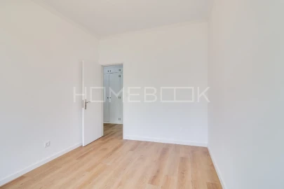 Apartamento T3 para Arrendamento em Amora
