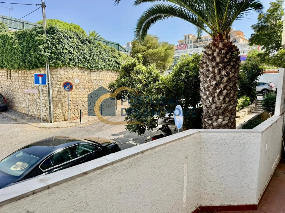 Apartamento T1 para Venda em Albufeira e Olhos de Água Foto 1