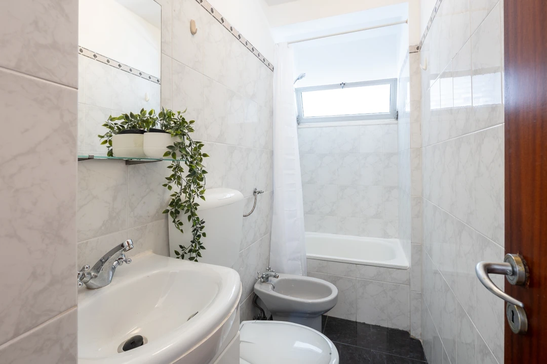 Apartamento T2 para Venda em Olivais Foto 11