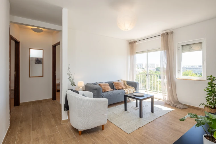 Apartamento T2 para Venda em Olivais Foto 2