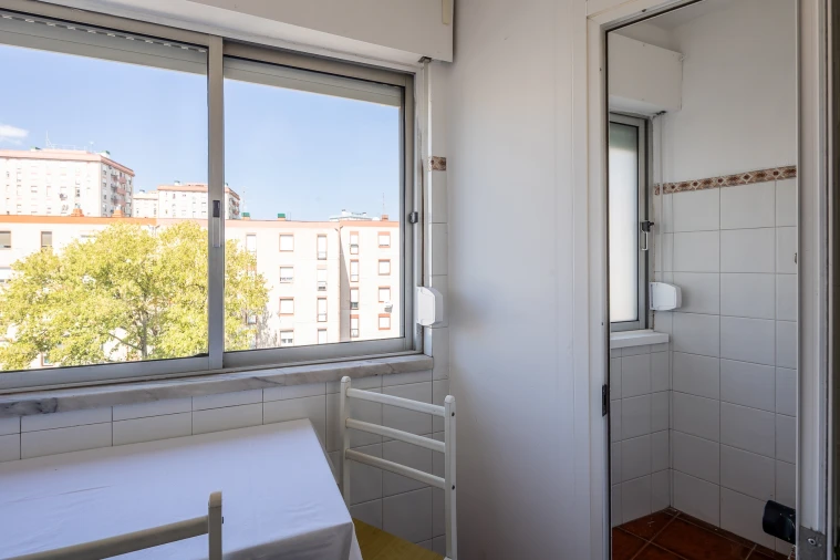 Apartamento T2 para Venda em Olivais Foto 8