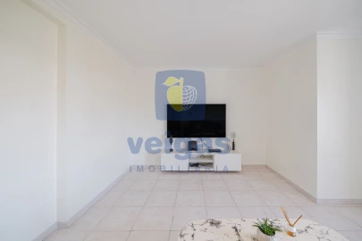 Apartamento T2 para Venda em Rio de Mouro