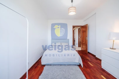 Apartamento T2 para Venda em Rio de Mouro
