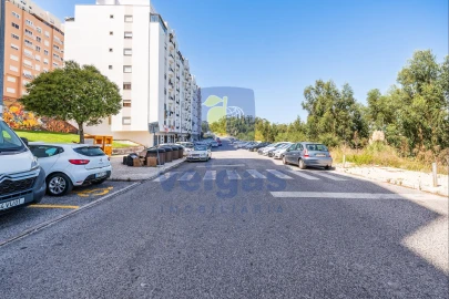 Apartamento T2 para Venda em Rio de Mouro