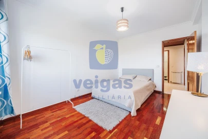 Apartamento T2 para Venda em Rio de Mouro