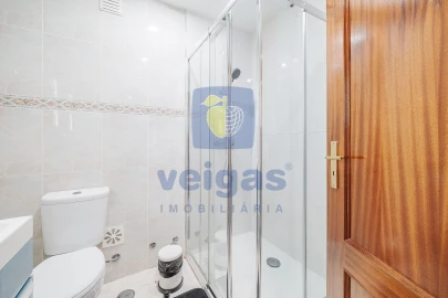 Apartamento T2 para Venda em Rio de Mouro