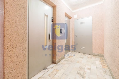 Apartamento T2 para Venda em Rio de Mouro