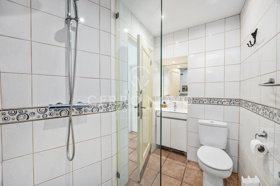 Apartamento T3 para Venda em Albufeira e Olhos de Água Foto 17