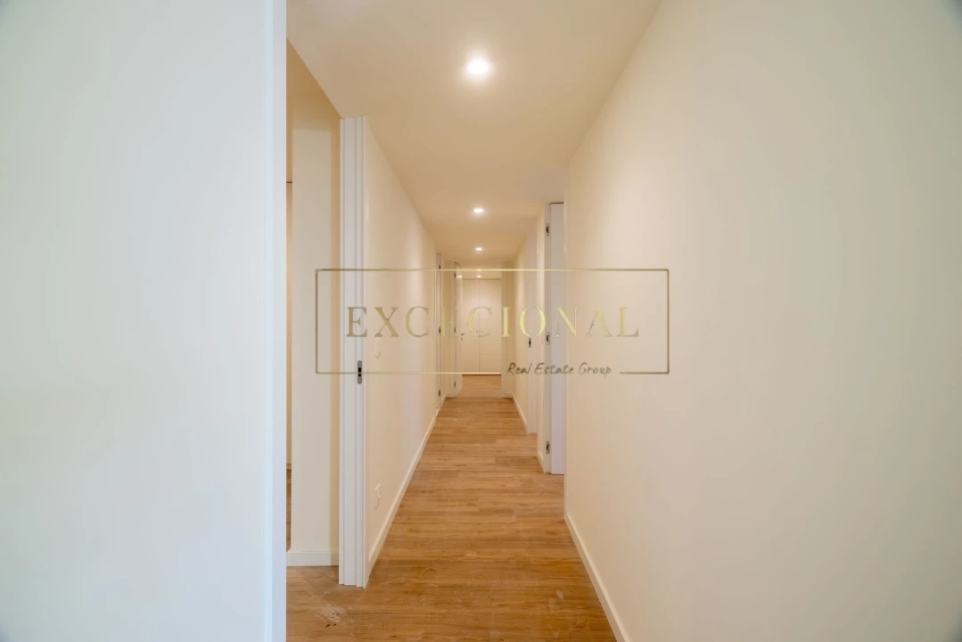 Apartamento T4 para Venda em Ermesinde Foto 22