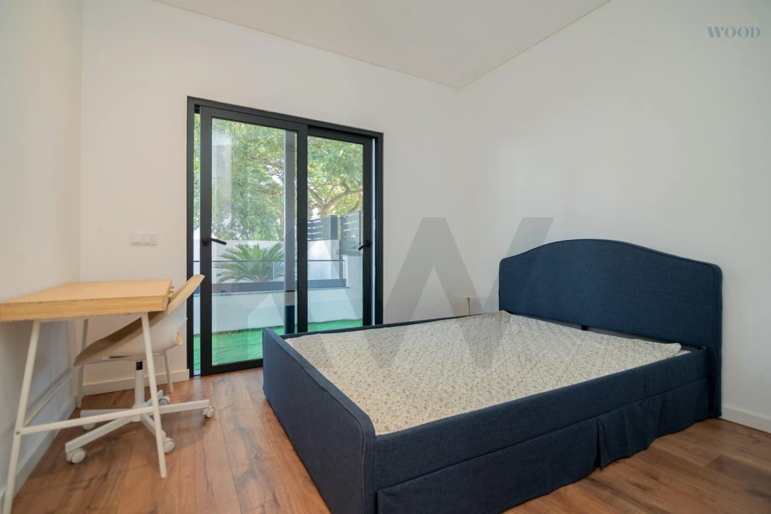 Apartamento T2 para Venda em Portimão Foto 23