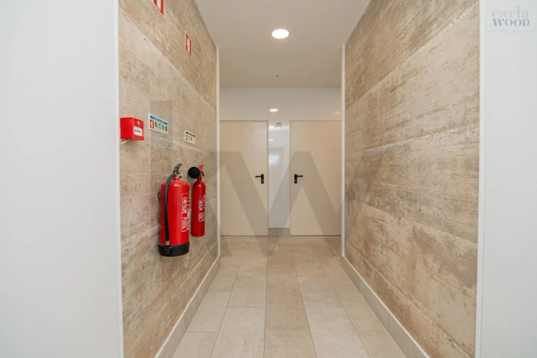 Apartamento T2 para Venda em Portimão Foto 60