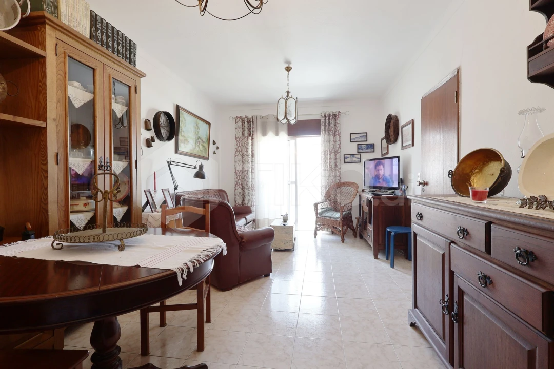 Apartamento T2 para Venda em Santa Maria do Castelo e Santiago e Santa Susana Foto 23