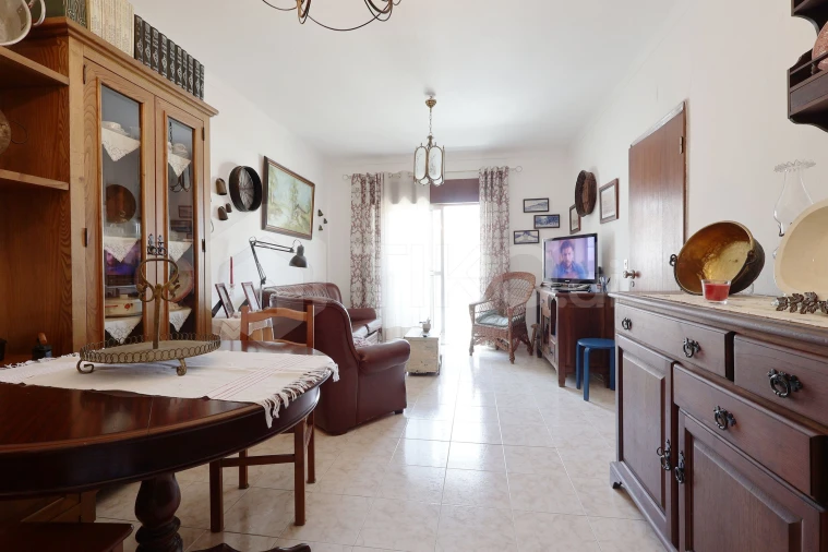 Apartamento T2 para Venda em Santa Maria do Castelo e Santiago e Santa Susana Foto 23