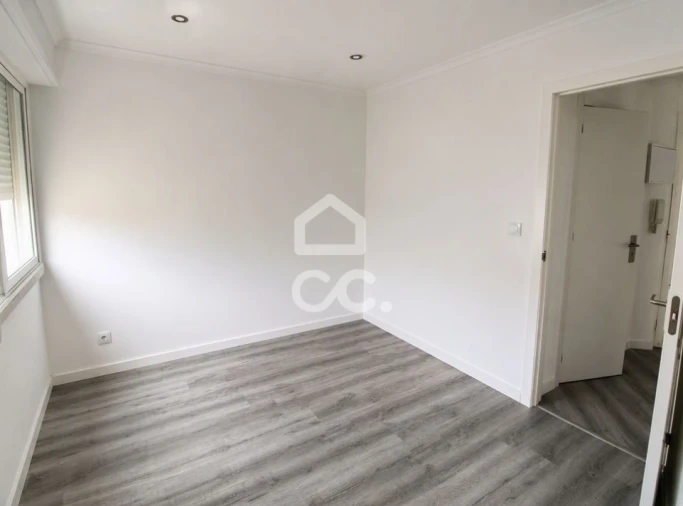 Apartamento T2 para Arrendamento em Odivelas Foto 11