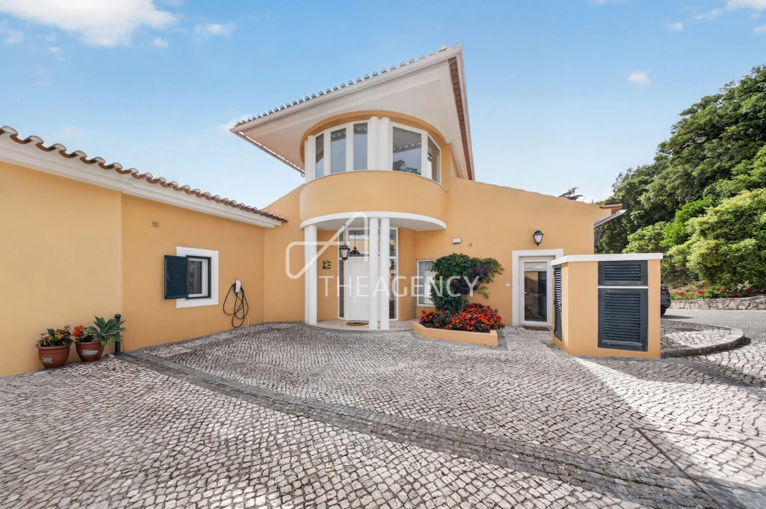 Moradia T5 para Venda em Agualva e Mira-Sintra Foto 49
