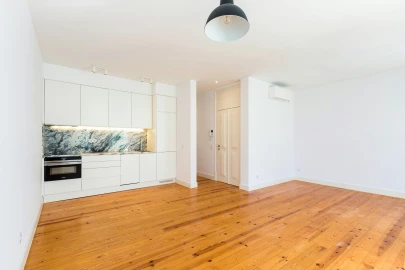 Apartamento T2 para Venda em Misericórdia