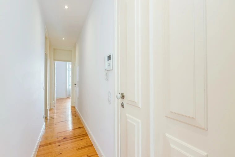 Apartamento T2 para Venda em Misericórdia Foto 9
