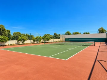 Moradia T3 para Venda em Santa Barbara de Nexe