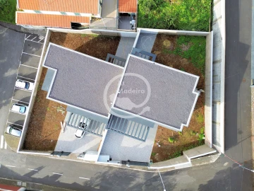 Moradia T3 para Venda em São Roque