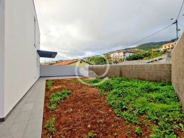 Moradia T3 para Venda em São Roque