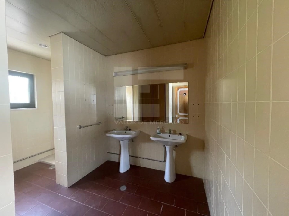 Prédio para Venda em Aguiar da Beira e Coruche Foto 5