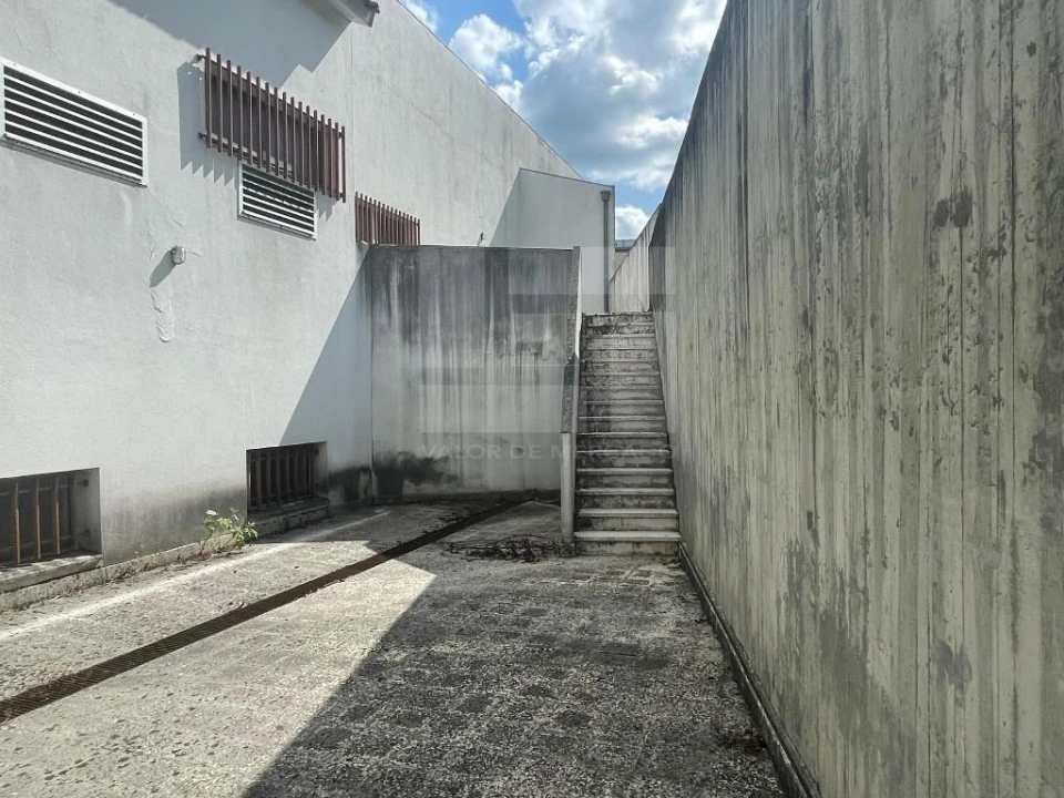Prédio para Venda em Aguiar da Beira e Coruche Foto 6