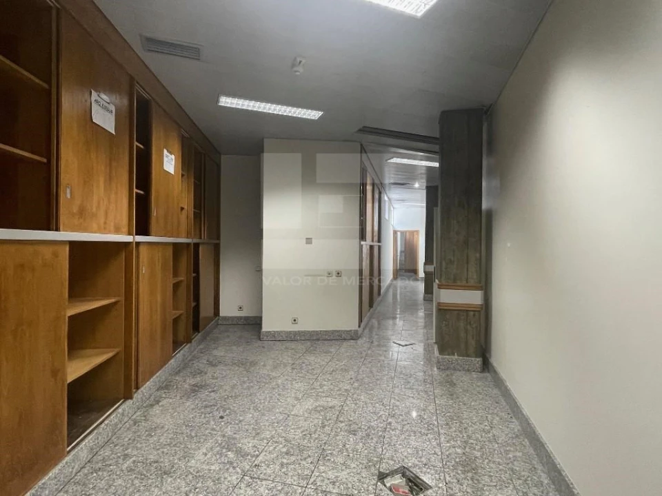 Prédio para Venda em Aguiar da Beira e Coruche Foto 9