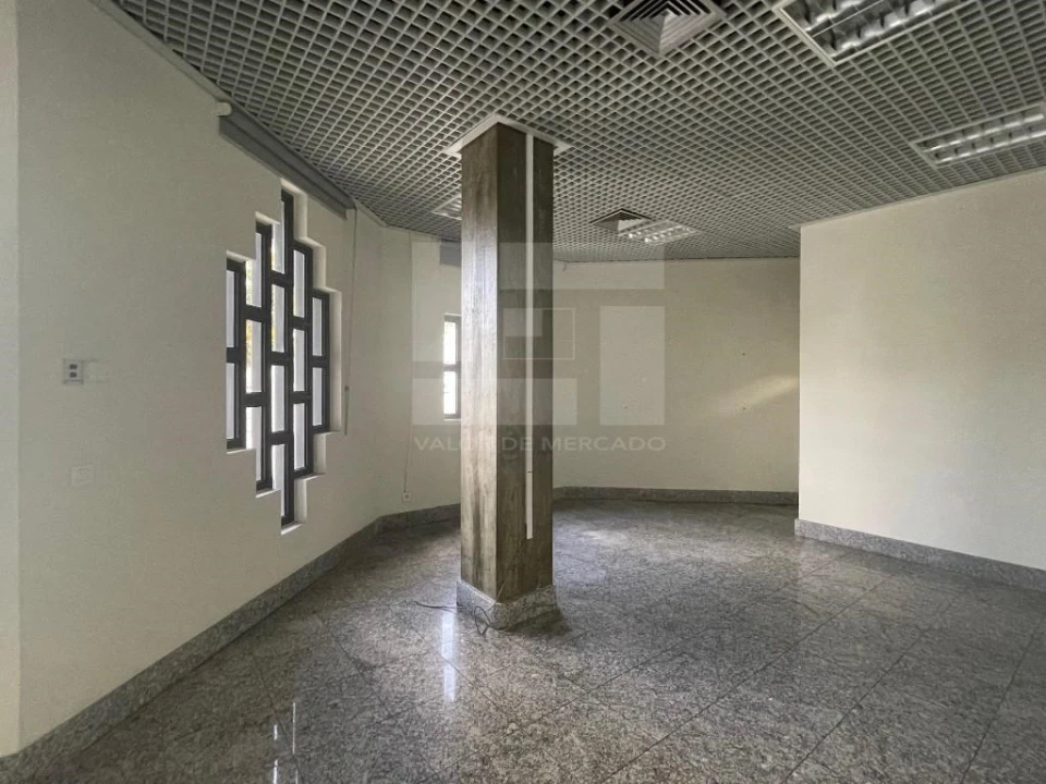 Prédio para Venda em Aguiar da Beira e Coruche Foto 12