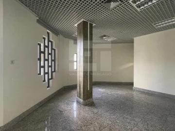 Prédio para Venda em Aguiar da Beira e Coruche
