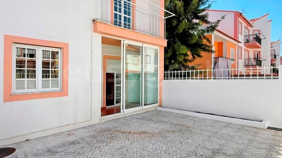 Moradia T3 para Venda em Azeitão (São Lourenço e São Simão)