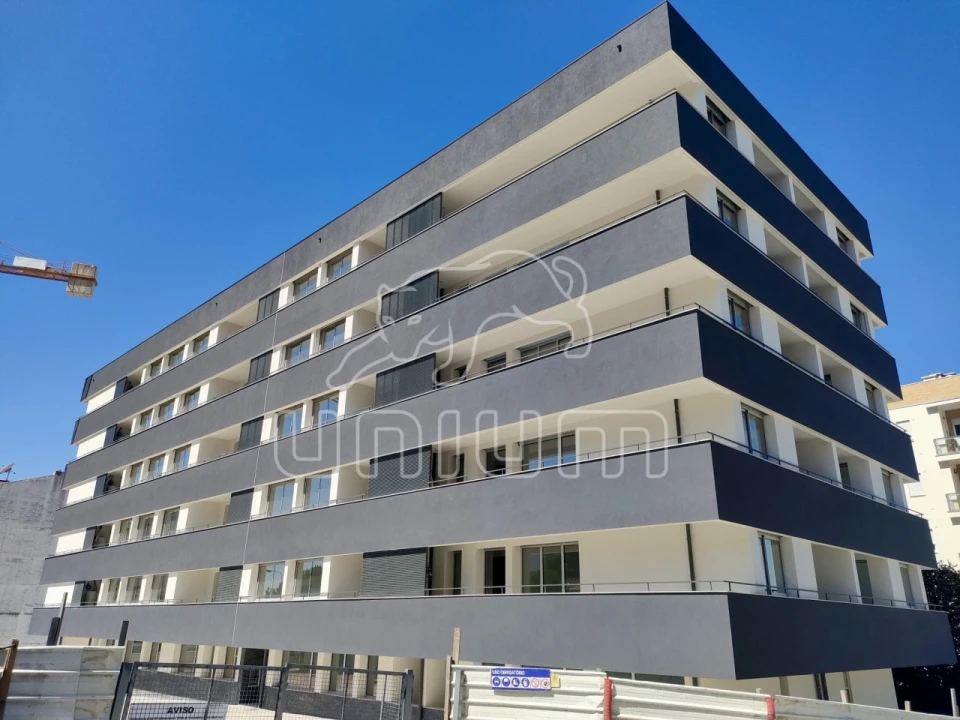 Apartamento T2 para Venda em Darque Foto 1