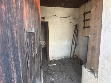 Moradia T3 para Venda em Mouriscas
