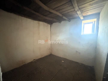 Moradia T3 para Venda em Mouriscas