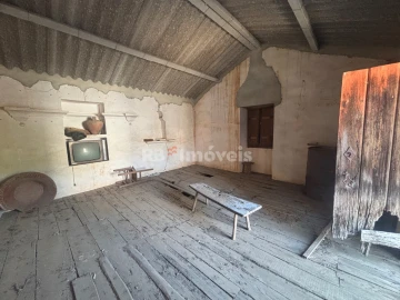 Moradia T3 para Venda em Mouriscas