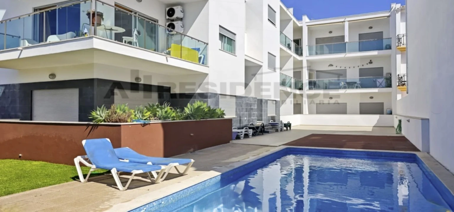 Apartamento T1 para Venda em Albufeira e Olhos de Água Foto 1