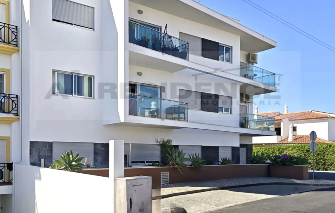 Apartamento T1 para Venda em Albufeira e Olhos de Água Foto 24