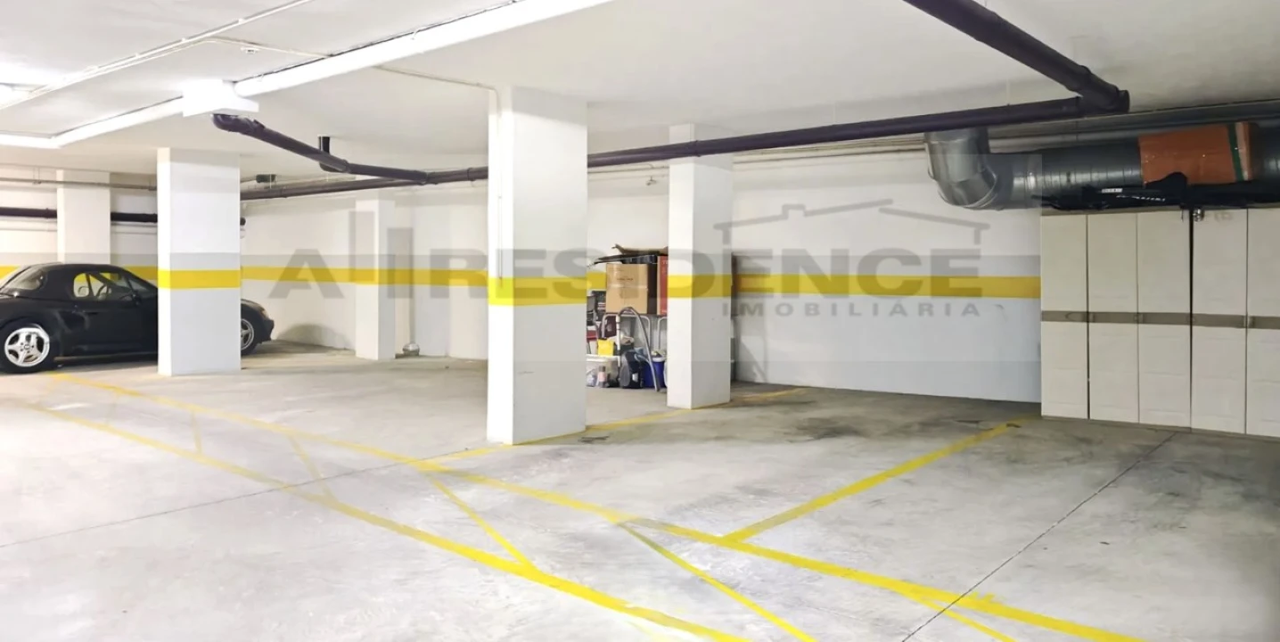 Apartamento T1 para Venda em Albufeira e Olhos de Água Foto 32