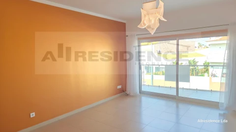 Apartamento T1 para Venda em Albufeira e Olhos de Água
