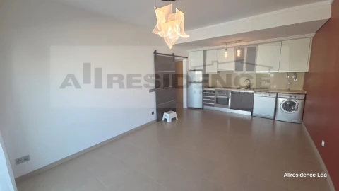 Apartamento T1 para Venda em Albufeira e Olhos de Água