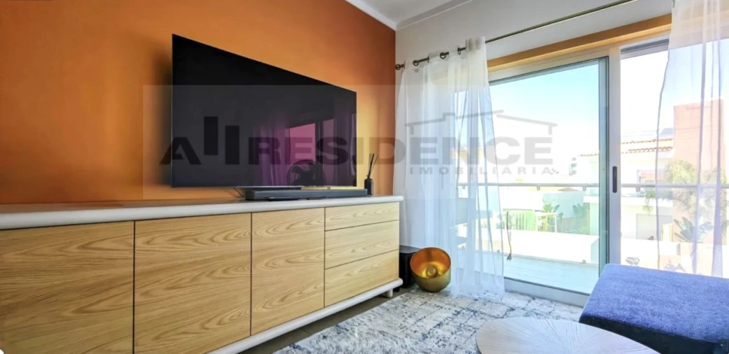 Apartamento T1 para Venda em Albufeira e Olhos de Água Foto 8