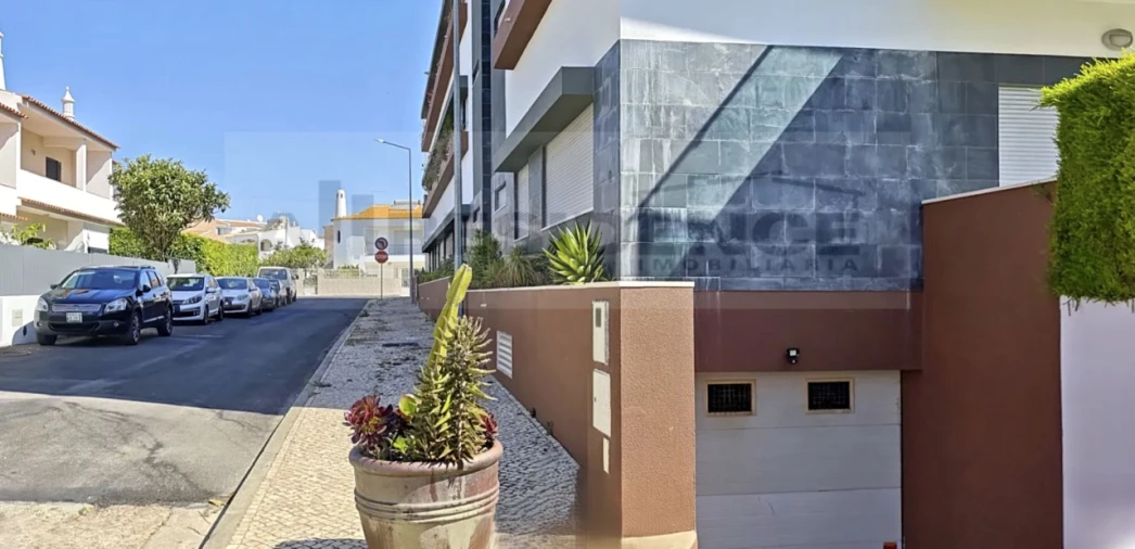 Apartamento T1 para Venda em Albufeira e Olhos de Água Foto 34