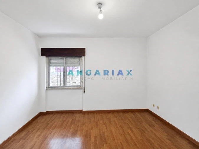 Apartamento T2 para Venda em Marrazes e Barosa Foto 3