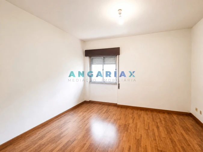 Apartamento T2 para Venda em Marrazes e Barosa Foto 13